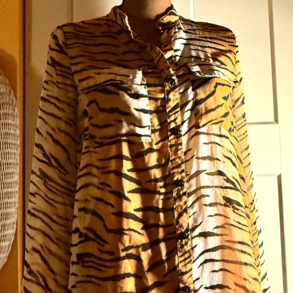 Forever 21 Tiger Print Sheer Button Up Blouse Long Sleeve Size S
